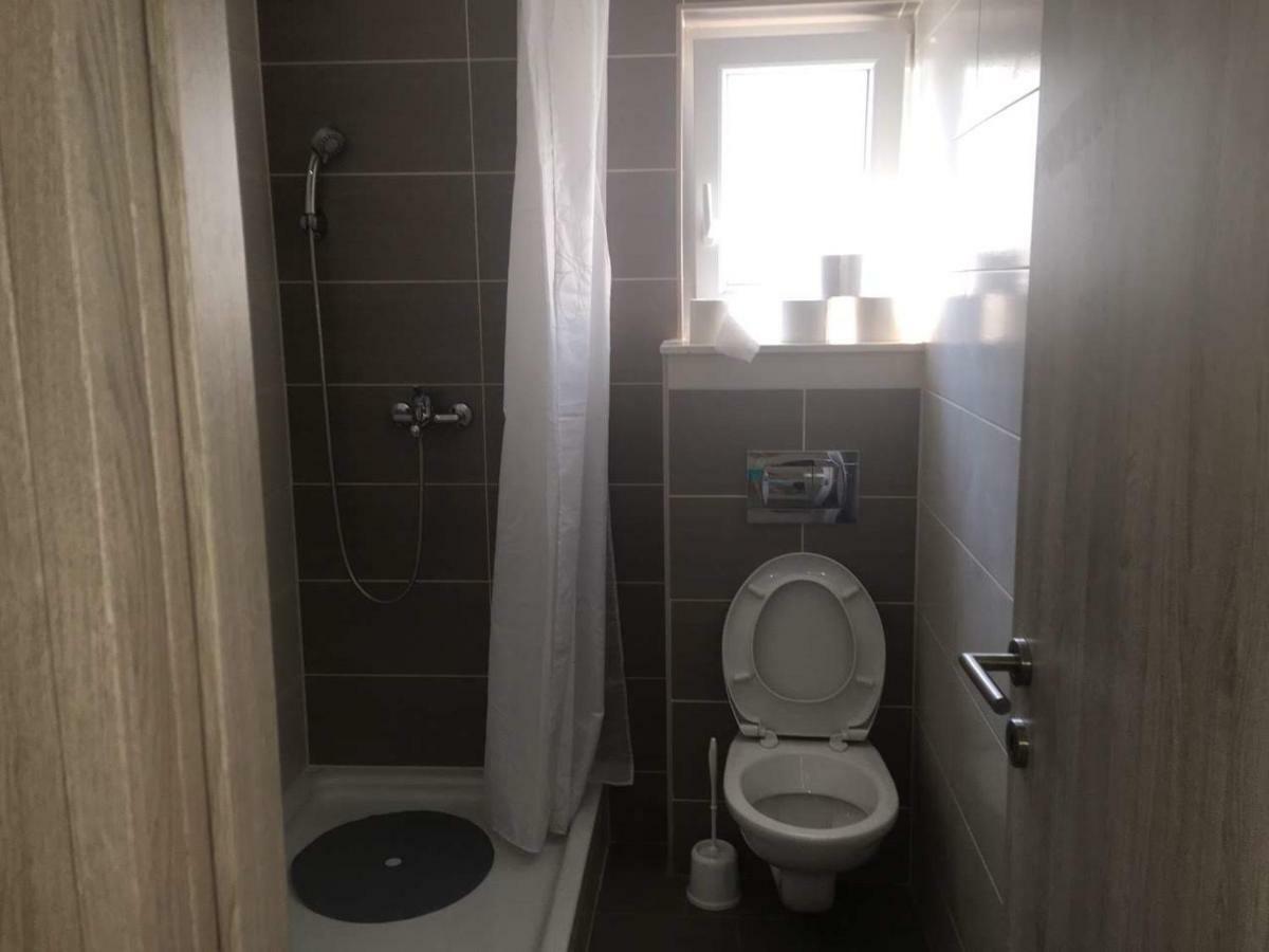 Apartman Bunaric Vir Exterior photo